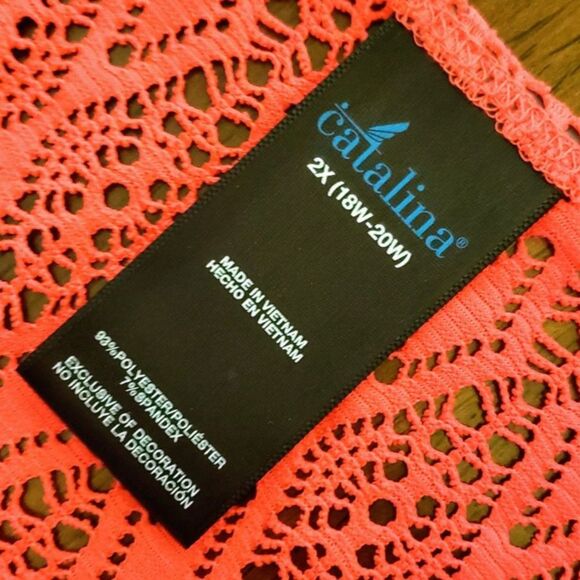 Catalina Women Swim Cover-Up Hot Pink Lace Crochet Size 2X - Picture 8 of 8